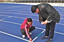 亞強(qiáng)體育施工案例:透氣跑道施工YQ-003,